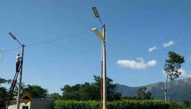 solar powered outdoor street lights