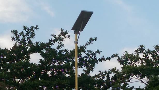 solar powered outdoor street lights