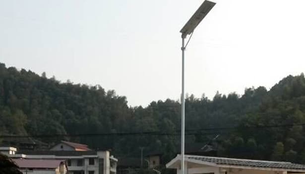 solar powered outdoor street lights